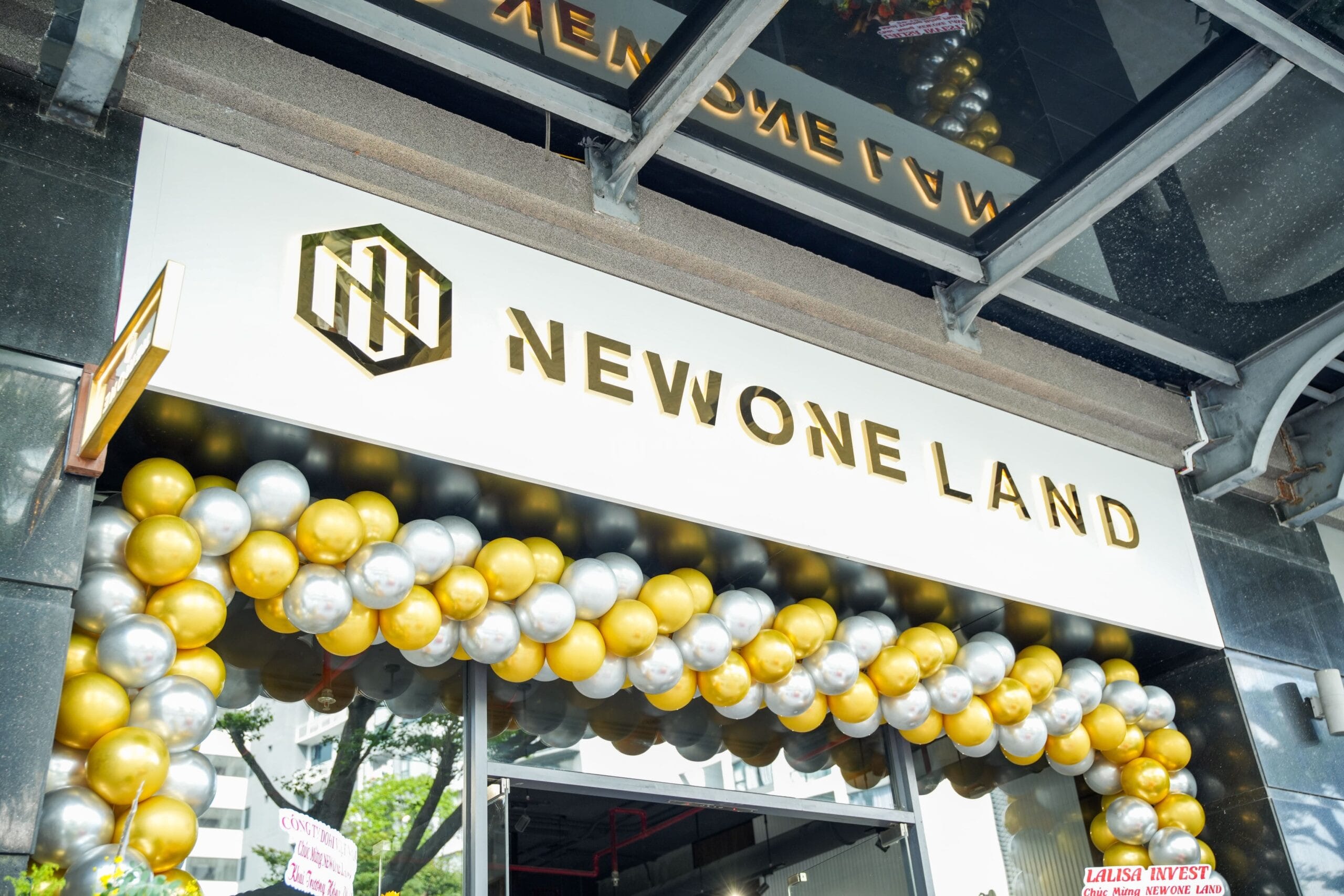 view-new-one-land